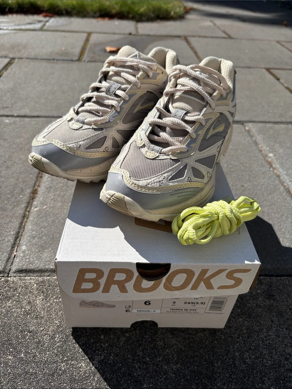 Brooks Cascadia 1